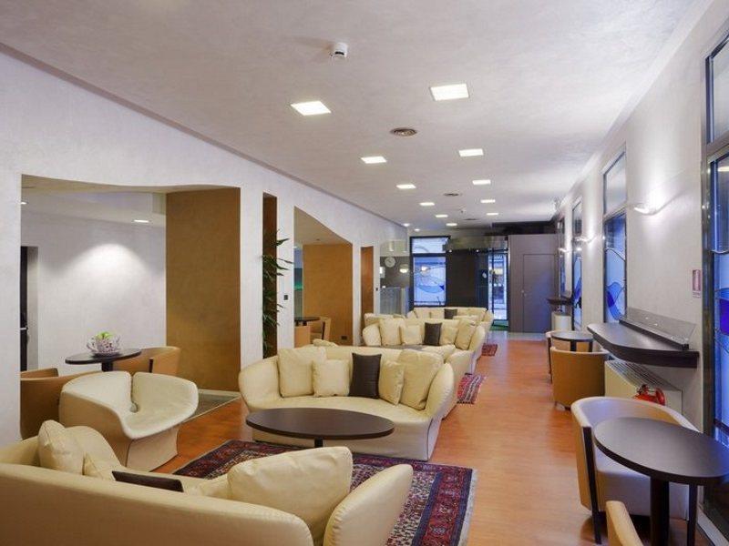 ไอเดีย โฮเต็ล โตริโน มิราฟิออรี Hotel ตูริน ภายนอก รูปภาพ