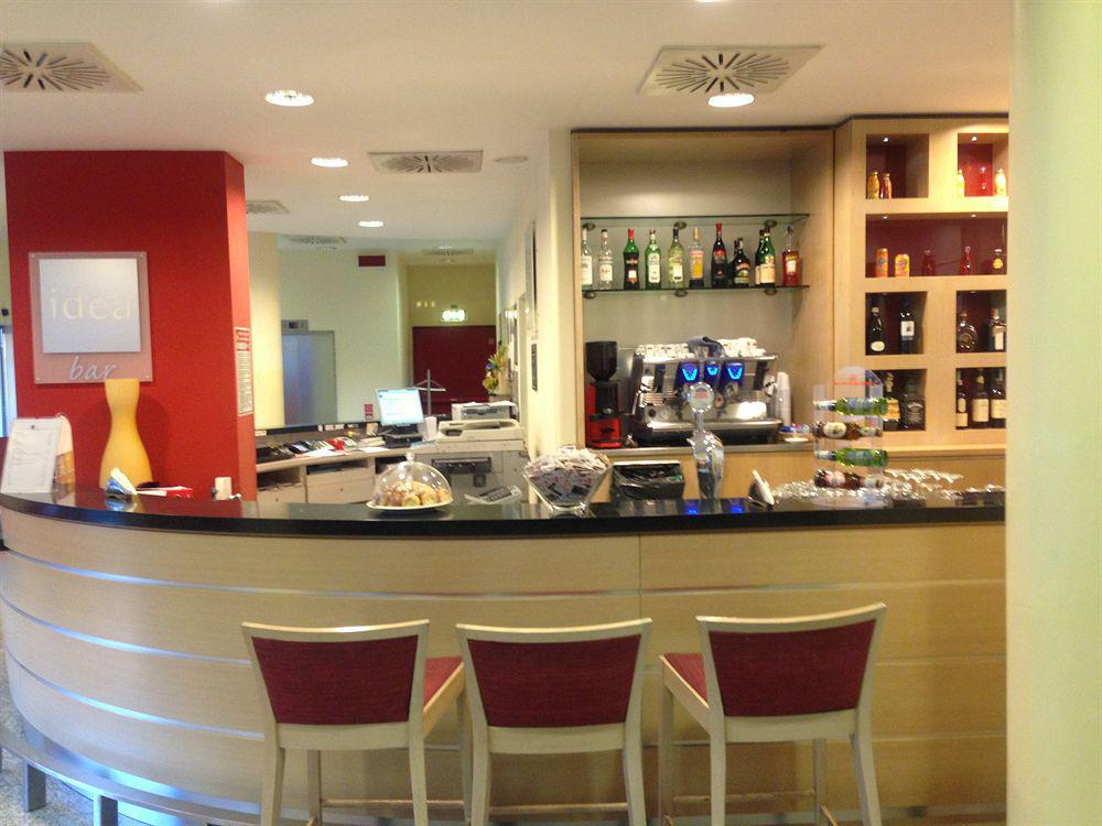ไอเดีย โฮเต็ล โตริโน มิราฟิออรี Hotel ตูริน ภายนอก รูปภาพ